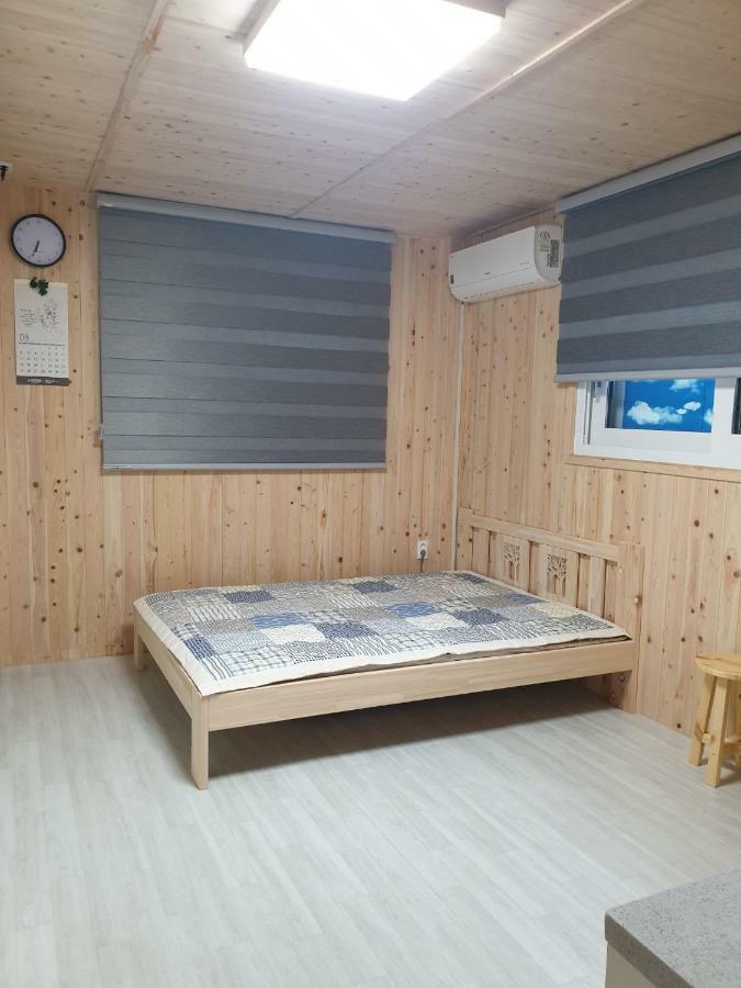 Hoengseong Grace River House Block A - Couple Room מראה חיצוני תמונה