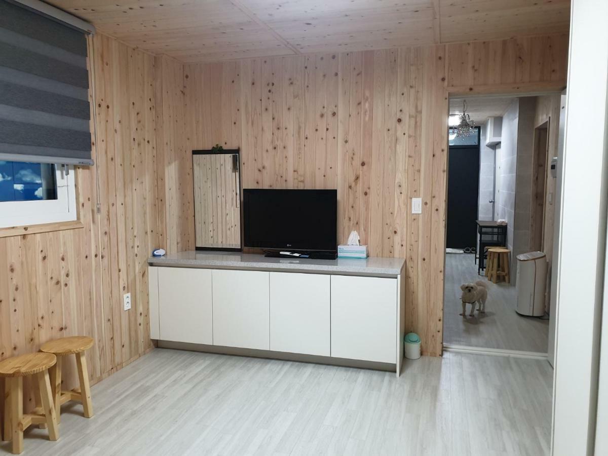 Hoengseong Grace River House Block A - Couple Room מראה חיצוני תמונה